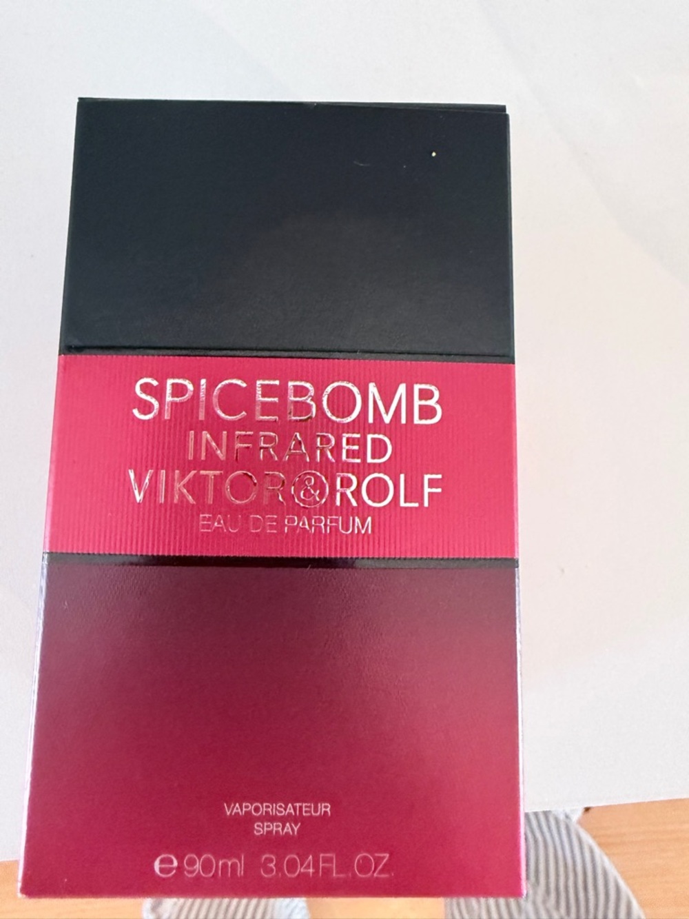 Viktor & Rolf Spicebomb Infrared Box - Red and Black